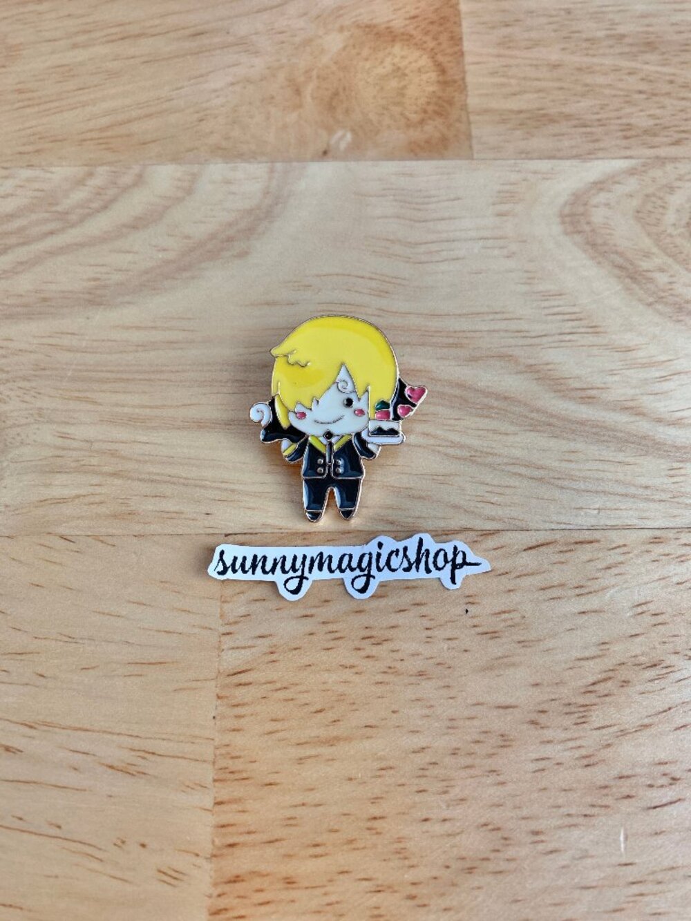 One Piece Anime Enamel Pin Chibi Cake Sanji Heart Yellow Hair Cook Black Leg